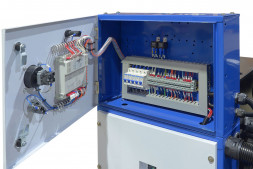 Дизельный генератор ТСС АД-40С-Т400-1РПМ7